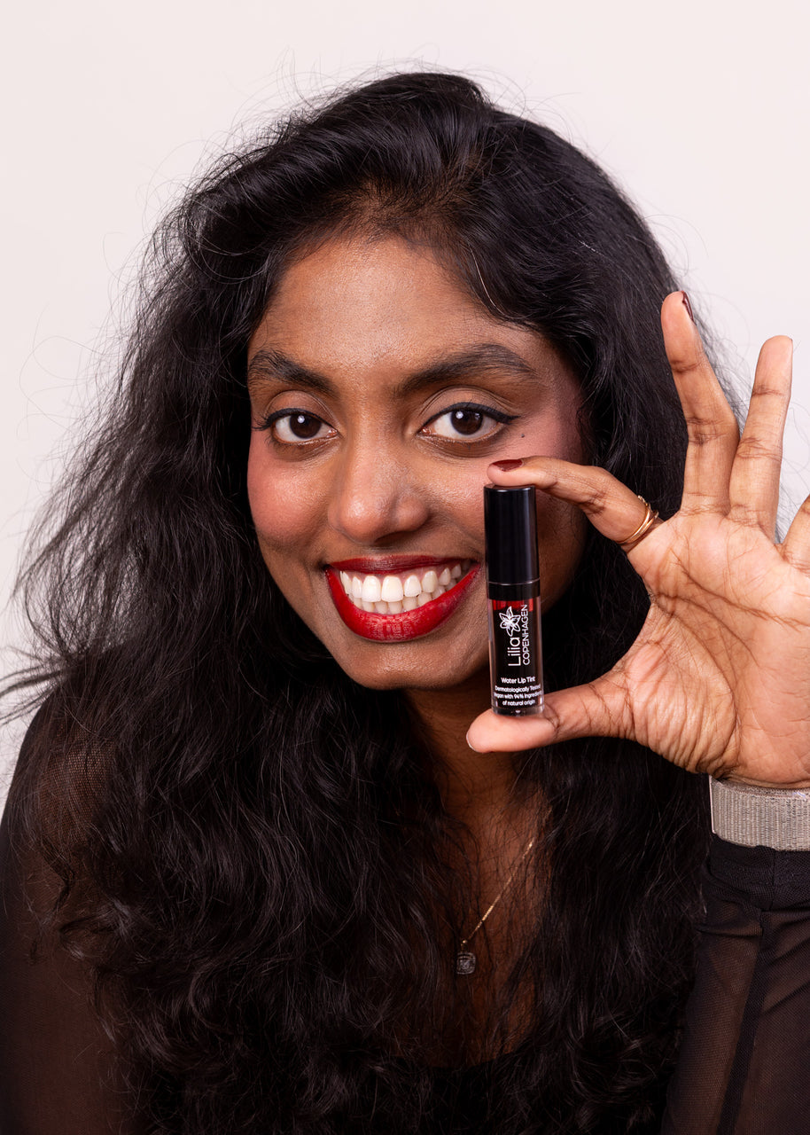 Water Lip Tint Cherry - Long - Lasting, Vegan & Natural, Made in EU - Lilia Copenhagen CVR 43267442